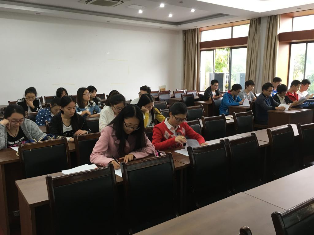 【环土学院】会聚师生之力  备战工程认证 ——环境工程专业召开主题班会