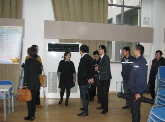 【机械工程学院】江大机械工程学院--无锡经济开发区2015届机械专场人才交流会顺利举行