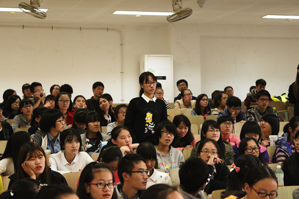 【外国语学院】Learn to learn--外国语学院院长与14级学生亲密接触