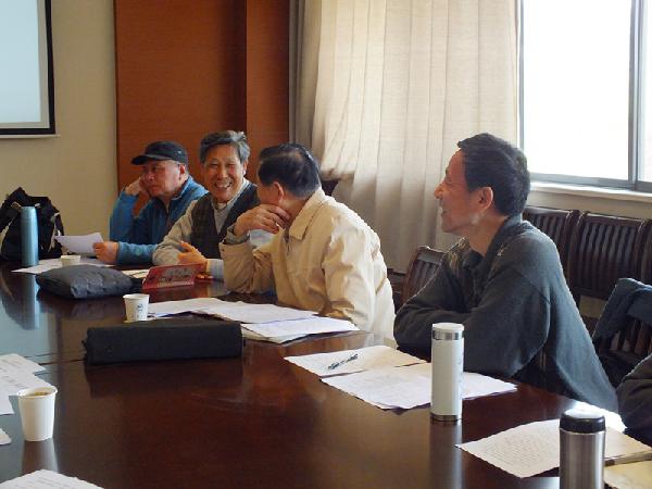 【物联网学院】发挥五老优势，共筑青春梦想 ——物联网工程学院召开2014年关工委工作会议