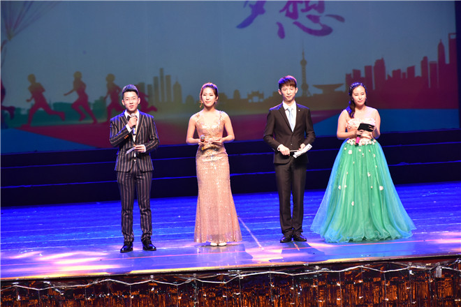【商学院】“超越梦想”商学院2016年送毕业生晚会隆重举办