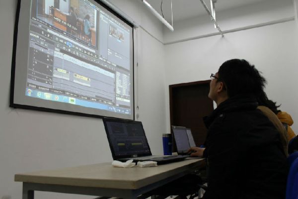 【生工学院】生工学院联合五学院系列讲座开讲