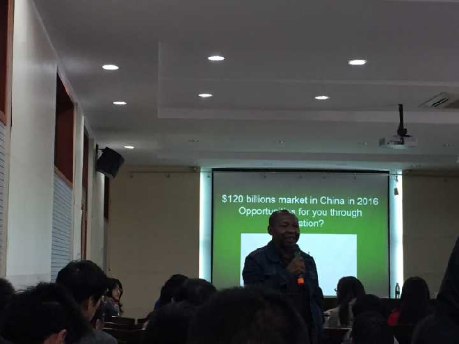 【机械学院】美国密西根州立大学包装学院Pascal教授莅临我校作学术交流