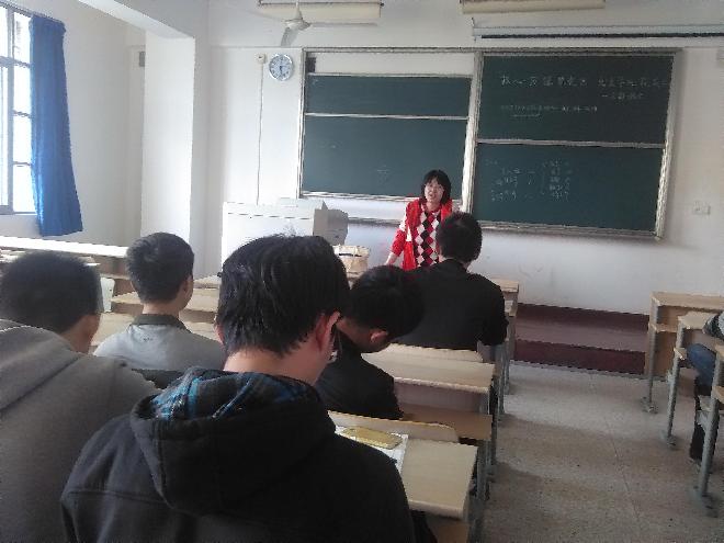 【化工学院】【团日活动】“核心价值聚责任，优良学风促成长”主题班会