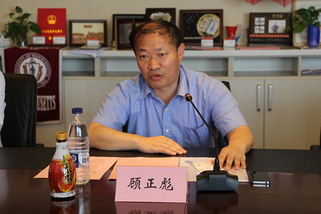 【食品学院】2016康师傅控股——江南大学“康师傅奖助学金”捐赠签约仪式暨康师傅控股加盟江大学董事单位仪式顺利举行