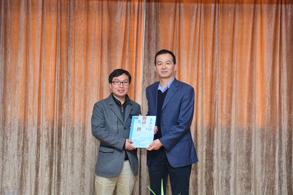 【生工学院】与信仰对话——我校举行全国道德模范洪战辉座谈会