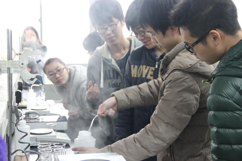 【化工学院】德国爱卡（亚洲）有限公司来化工学院开展交流活动