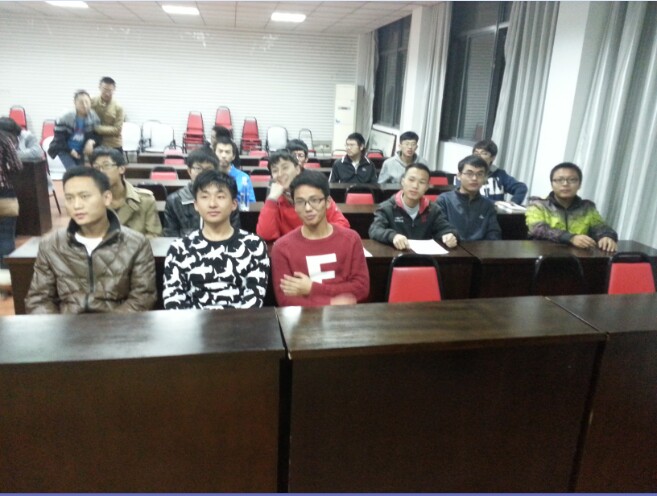 【化工学院】【团日活动】核心价值聚责任，优良学风促成才——记材料系与研究生党团交流采访
