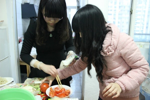 【生工学院】齐心协作，共创温暖大家庭——记生工学院酿酒1301班3月团日活动