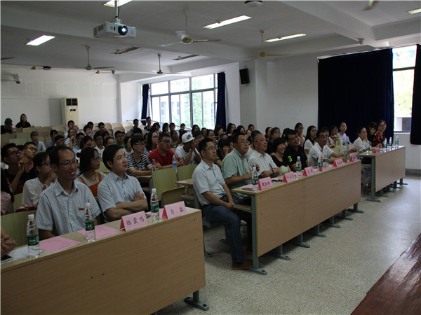 【药学院】携手药院，共筑未来——药学院2016级开学典礼及学前教育圆满举行