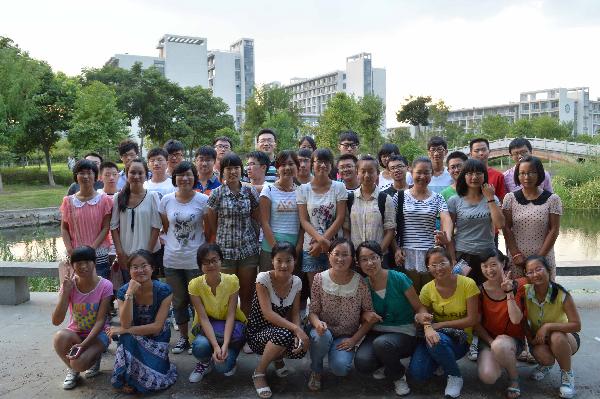 【生工学院】生工学院党员教师深入一线抓好新生入学教育