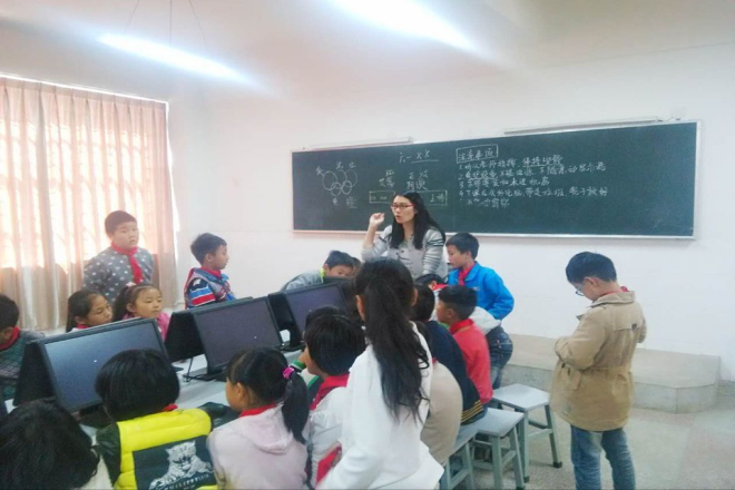 【物联网学院】分享青春，点燃希望——记物联网学院研究生支教团赴玉溪支教活动