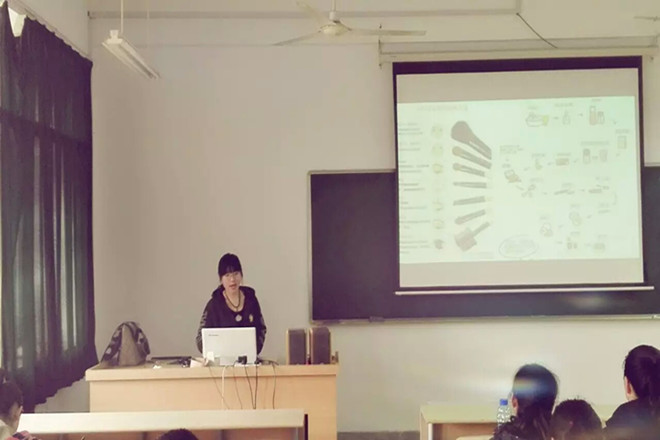 【机械学院】职场礼仪培训讲座顺利开展