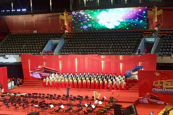 【人文学院】无锡市纪念长征胜利80周年大型群众演唱会暨大型交响合唱音乐会《长征组歌》隆重举行