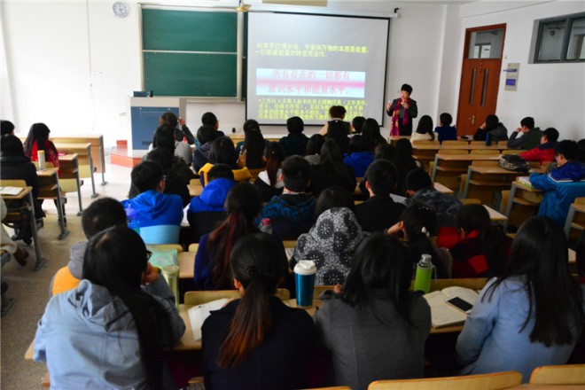 【商学院】企业家走进大学课堂，就业指导课形式创新