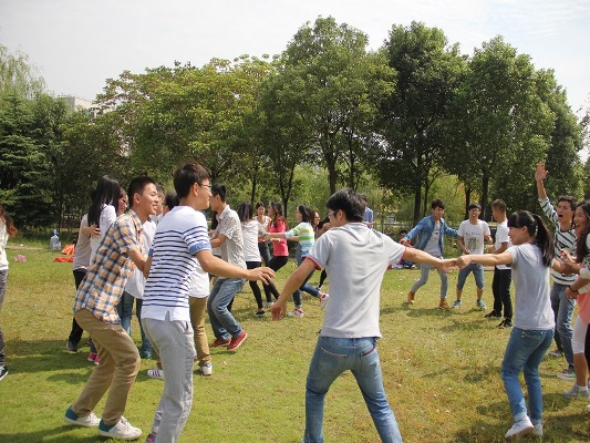 【生工学院】打破距离 亲近你我 —记第十届生工研会素质拓展活动