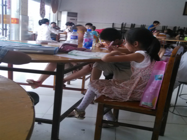 【药学院】携手儿童  共度暑期