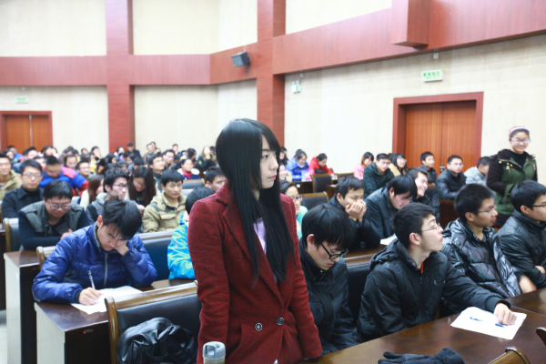 【物联网学院】志存高远，止于至善——陈坚校长做客物联网学院“师说”讲坛