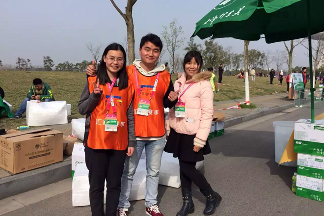 【化工学院】挑战锡马，服务锡马 ——化工学院2016无锡国际马拉松赛纪实