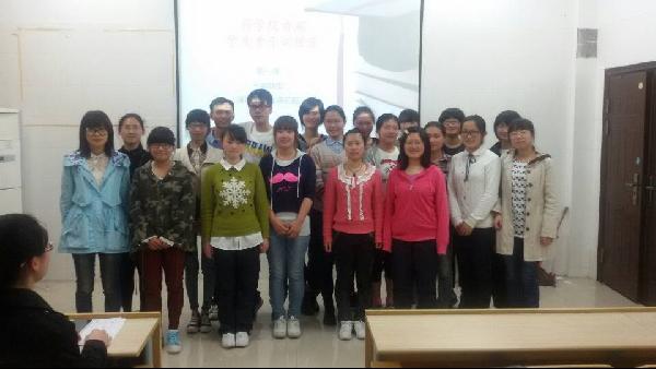 【药学院】转型谱写新篇章，演讲展现读书情——药学院学生骨干训练营第一课圆满完成