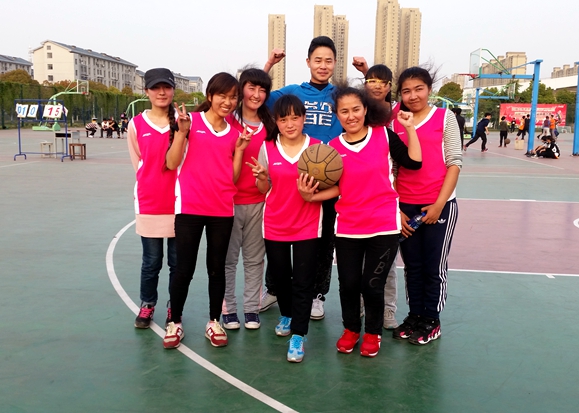 【医学院】巾帼不相让 赛场风采扬 ——记无锡医学院与数媒学院女子篮球比赛
