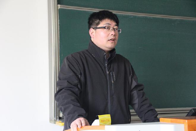 【法学院】法学院举行2016年度大学生国际交流项目宣讲会暨2015年度远翔奖颁奖礼