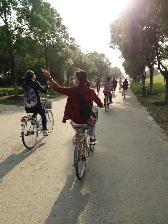 【化工学院】绿色出行，低碳生活——贡湖湾低碳骑行之旅