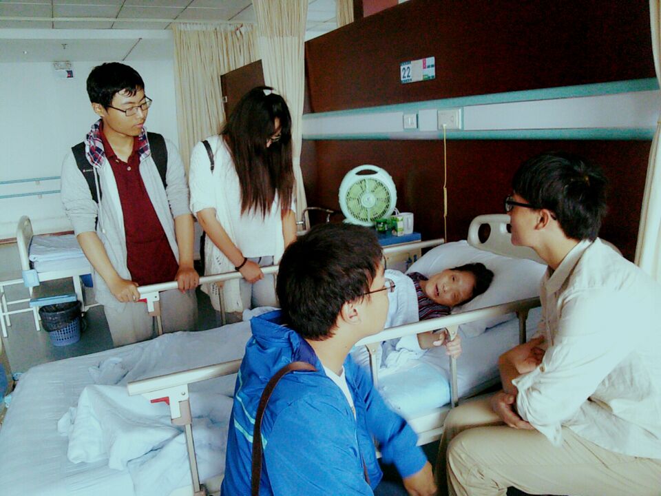 【医学院】花开温暖杏林  关爱呵护生命