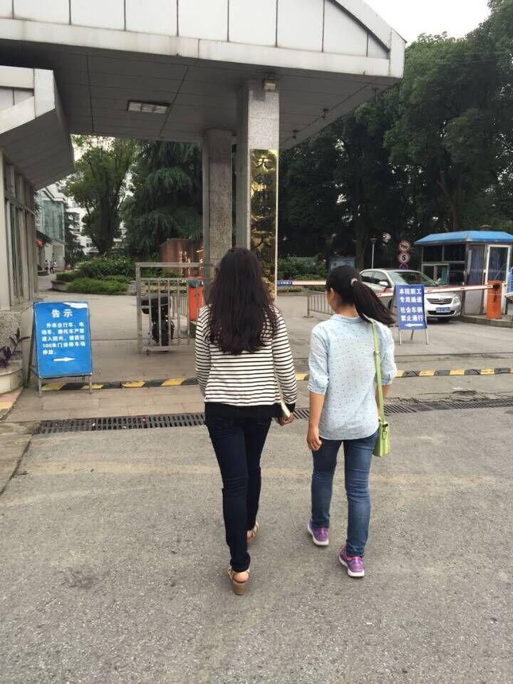 【医学院】医学院“Team WE”调研团实践道路上的摸索前进