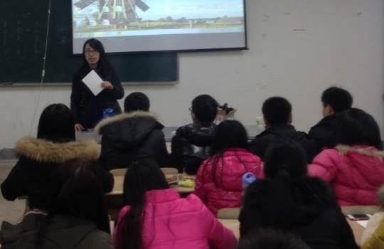 【机械工程学院】机械学院顺利举办 “举引航之灯，照未来之路”交流会