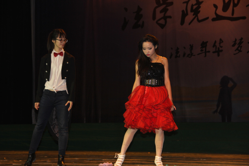 【法学院】Fa现爱，我爱法学院 ——记法学院2013年迎新晚会
