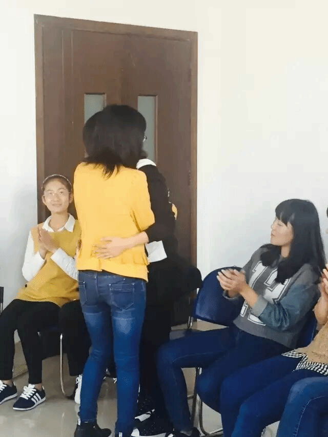【医学院】聚是一团火 散若满天星 ——记临床1401班级“团队凝聚力”主题团辅