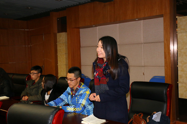 我校举行新一届学生委员会常委见面会暨学习贯彻习近平总书记系列重要讲话座谈会