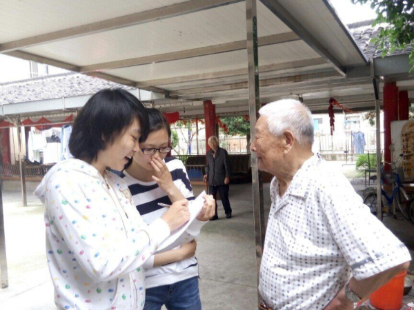 【药学院】 夏日送温暖，真情挽夕阳--“药让夕阳无限好”敬老院关爱行
