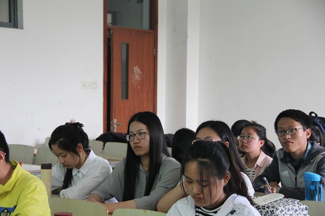 【法学院】扎实专业基础，投身社会调研——法学院第三届课题研讨大赛颁奖会成功举办