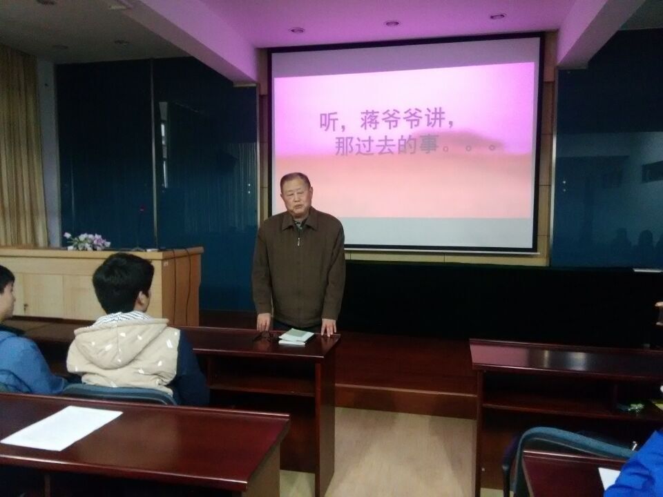 【理学院】雷锋在我心，信二共看齐