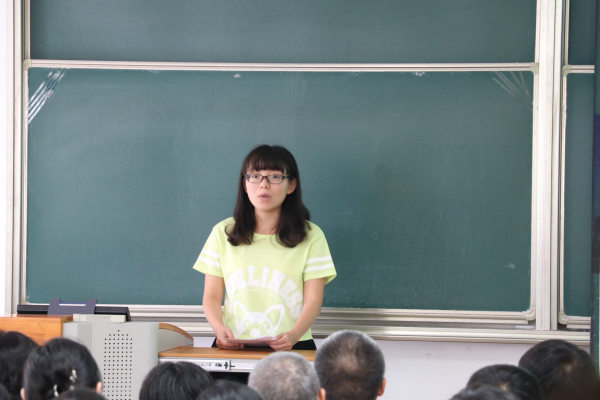 【药学院】大学伊始，绘梦起点——药学院2015级开学典礼圆满举行