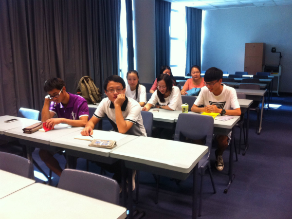【药学院】新课程体验获新知，实验室参观拓视野——江南大学药学院游学团香港中文大学交流学习