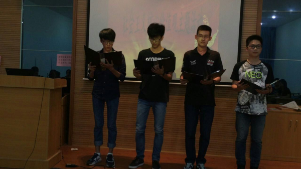 【物联网学院】“引吭高歌，砥砺前行”——记自动化1506班践行社会主义核心价值观主题班会暨文艺汇演