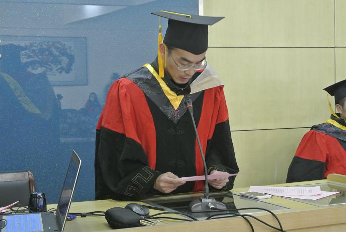 【理学院】理学院举行2015届研究生毕业典礼暨学位授予仪式