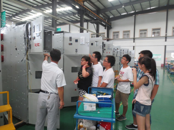 【物联网学院】探知工业物联技术   感受泰州发展特色 ——记物联网工程学院暑期实践赴泰州地区开展