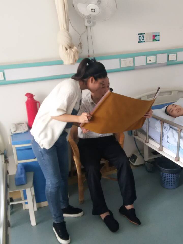 【医学院】花开温暖杏林  关爱呵护生命