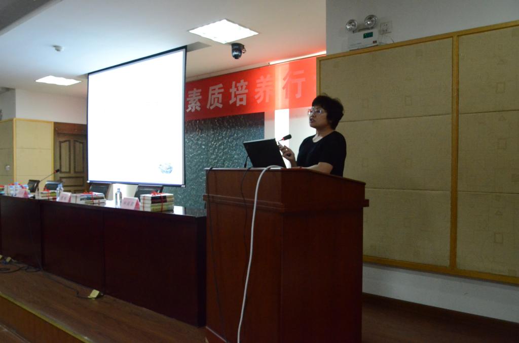 【医学院】医路你我   人文相伴 ——记医学生人文素质培养启动仪式