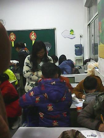 【医学院】医学院“雷励锋行”志愿服务系列活动之三：帮辅支教