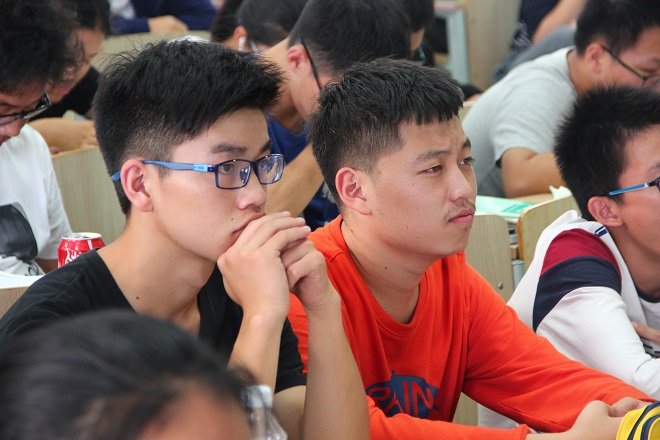 【化工学院】带着信仰和规则前行——记化工学院第五次新生转型教育