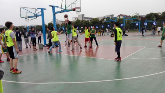 【药学院】激情研途，律动江南——药学院成功参与校四球联赛