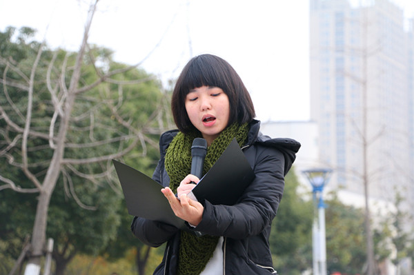 纪念青年先驱 共继爱国强音——记“12.9”学生爱国运动纪念日升旗仪式