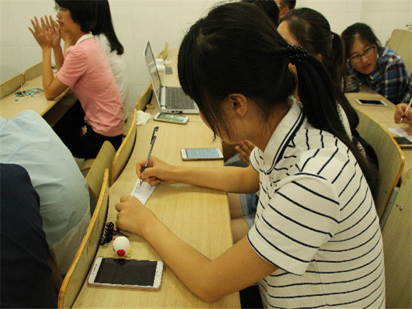 【药学院】聚焦民生百态，策写实践风云——记药学院2016年策划大赛圆满落幕