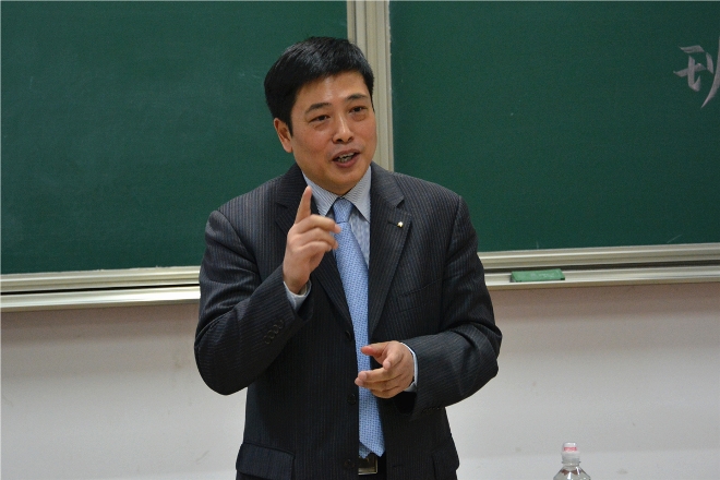 【商学院】企业家辅导员引导同学“爱尚阅读”，让书香溢满校园