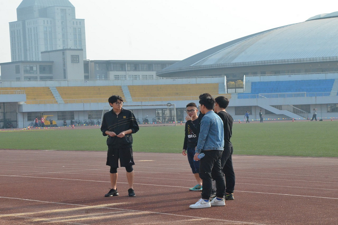 【纺服学院】以训为基，以练为实——纺服学院学子积极备战运动会